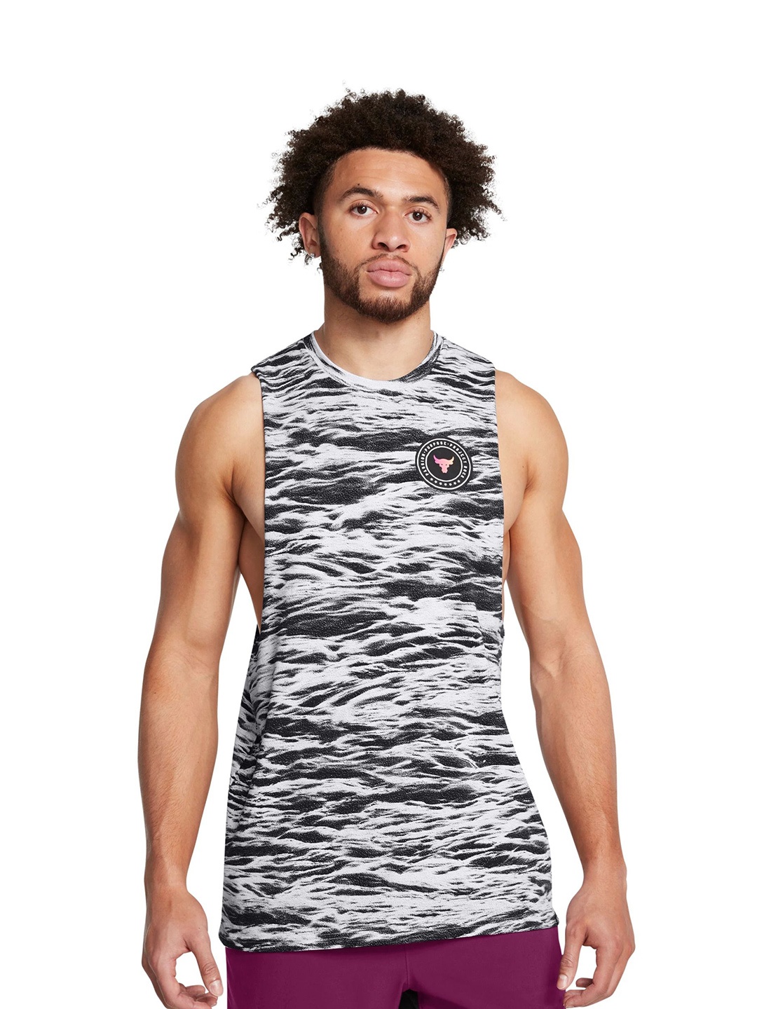 

UNDER ARMOUR Men Abstract Printed Round Neck Cotton T-shirt, White