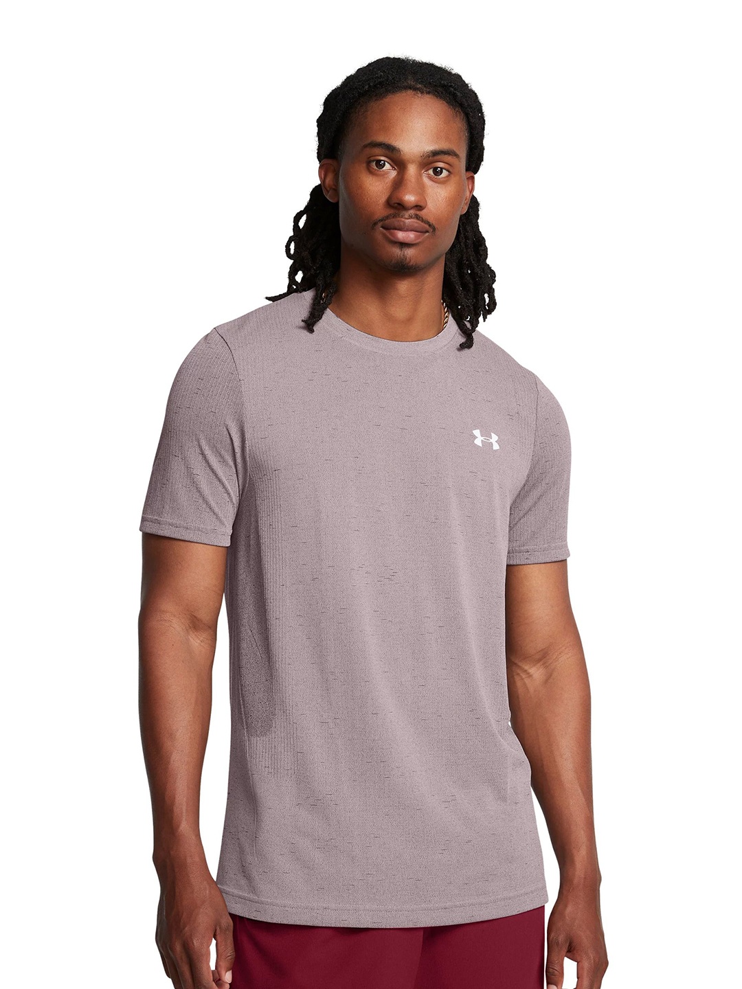 

UNDER ARMOUR Men Solid Round Neck T-shirt, Mauve