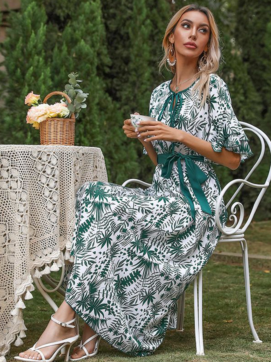 

StyleCast Floral Printed Fit & Flare Midi Dress, White