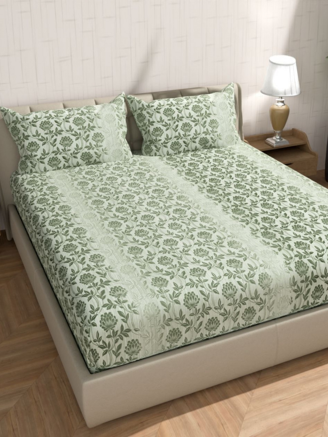 

Florida Green & White Floral Printed 300 TC Cotton King Bedsheet Set 2.28 m x 2.75 m