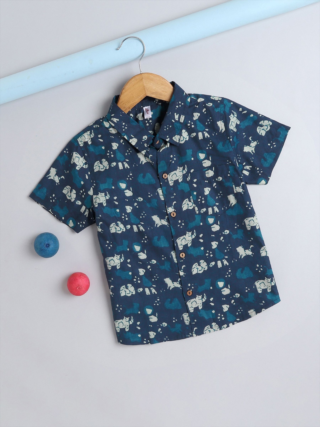 The Magic Wand Boys Comfort Fit Spread Collar Conversational Printed Cotton Casual Shirt, Navy blue