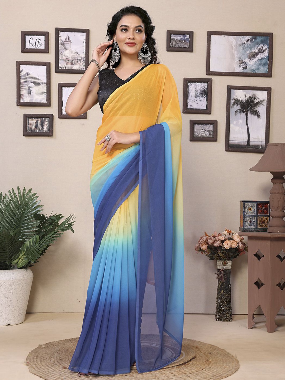 

Mitera Colourblocked Ready to Wear Saree, Yellow