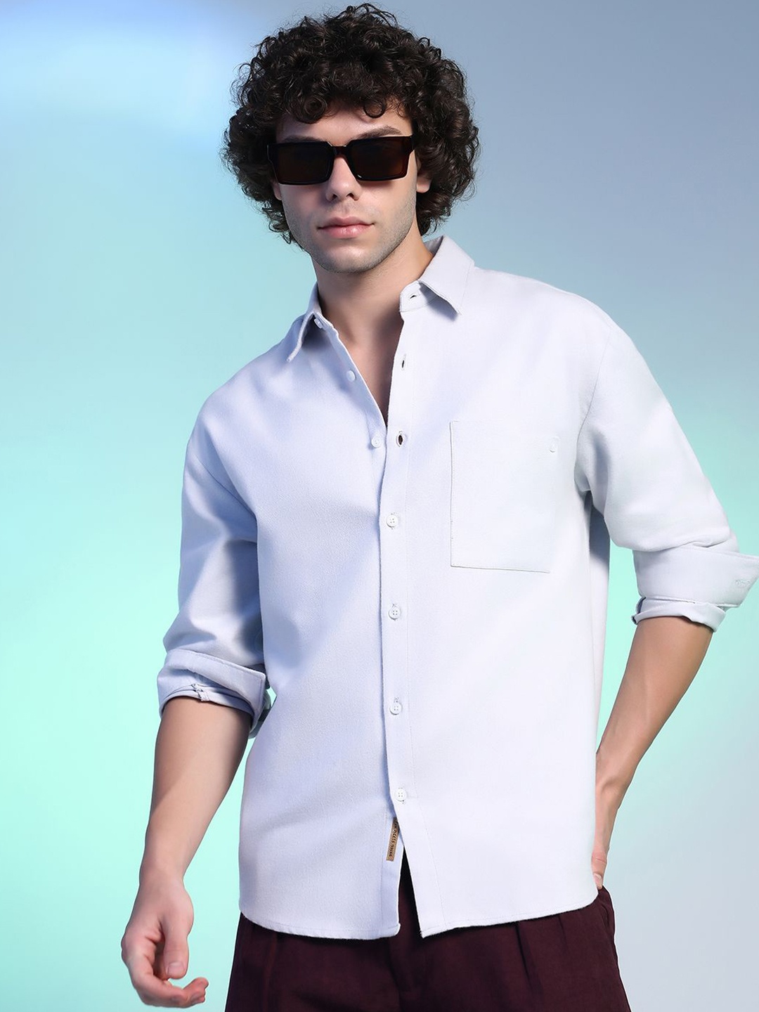 

Campus Sutra Men Comfort Relaxed Fit Spread Collar Solid Casual Shirt, Lavender