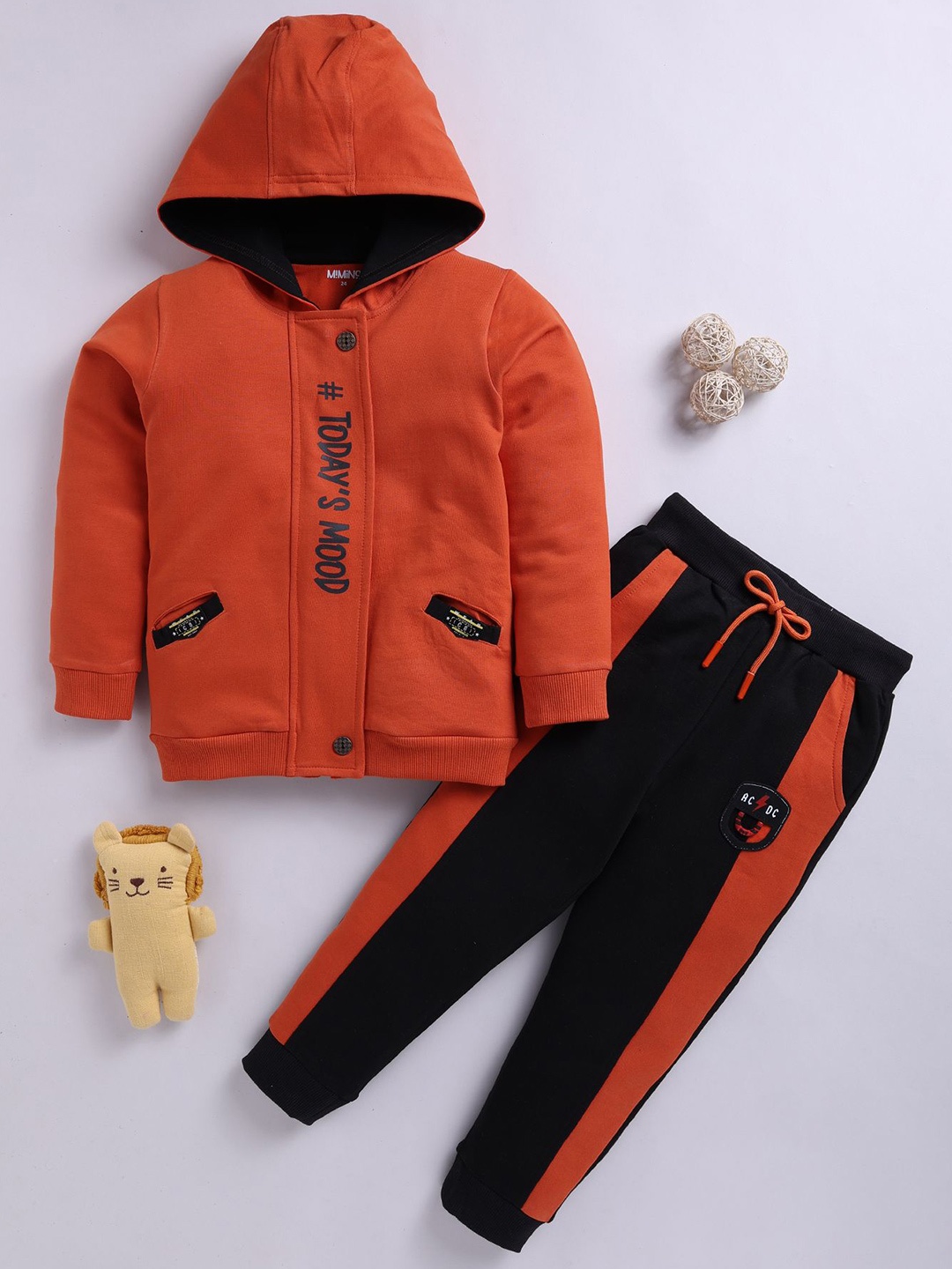

MIMINO Kids Printed Hooded Long Sleeves Sweatshirt With Joggers, Orange