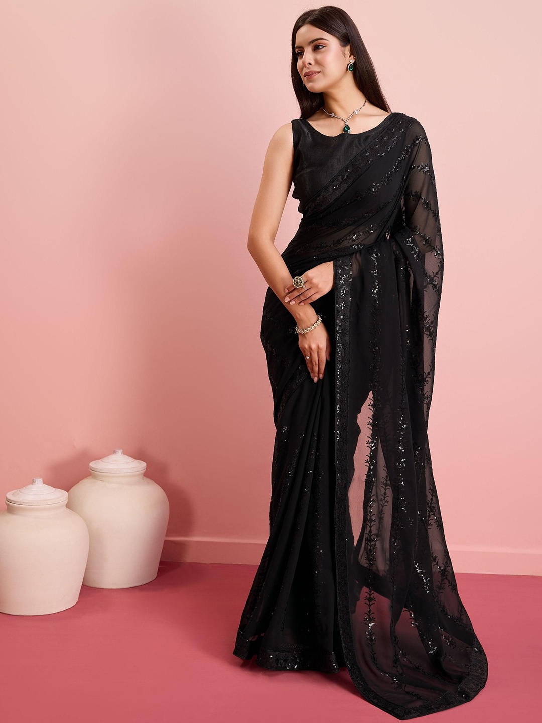 

VenderVilla Floral Embroidered Sequinned Pure Georgette Saree, Black