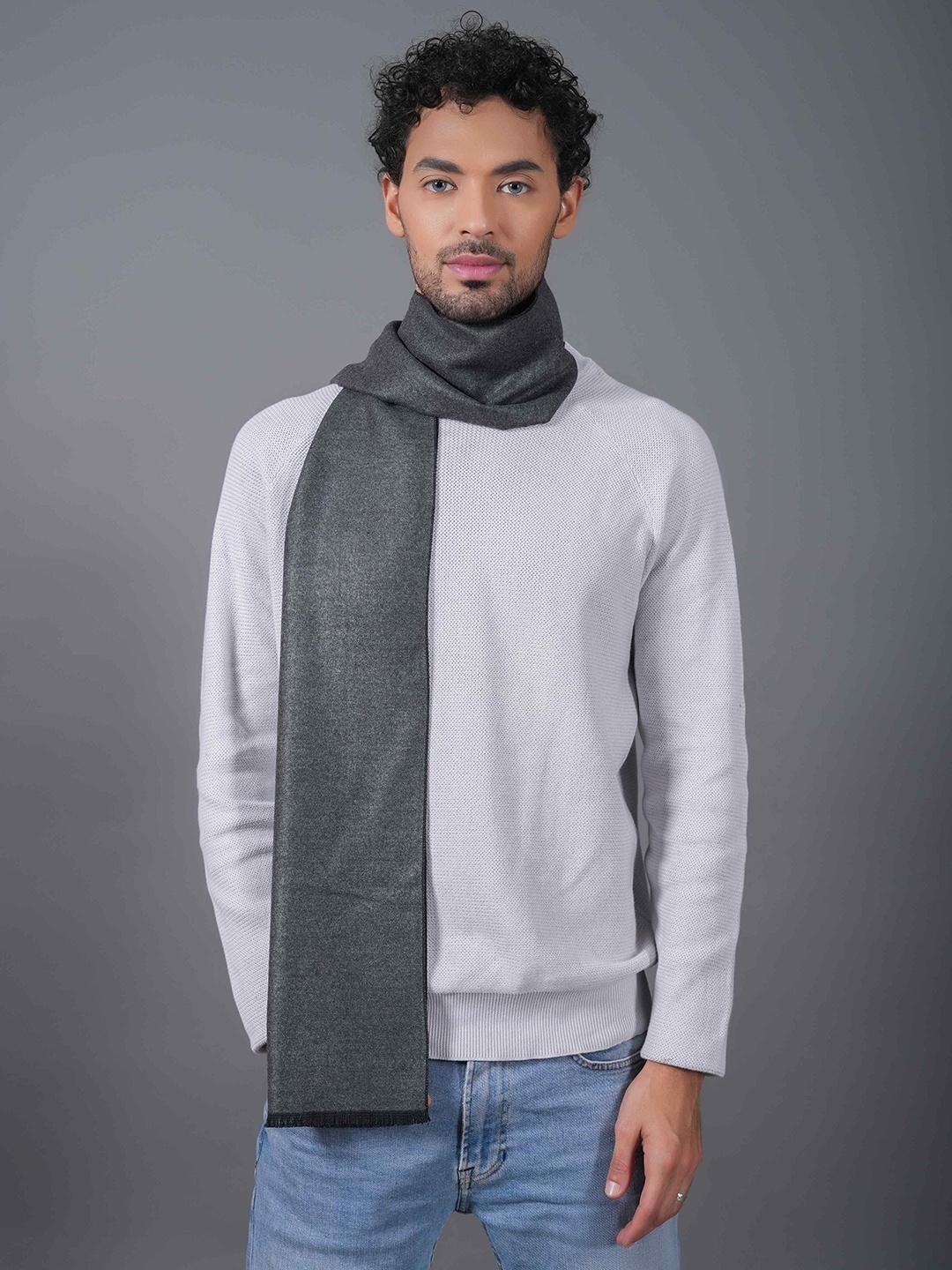 

Tossido Unisex Acrylic Mufflers, Grey