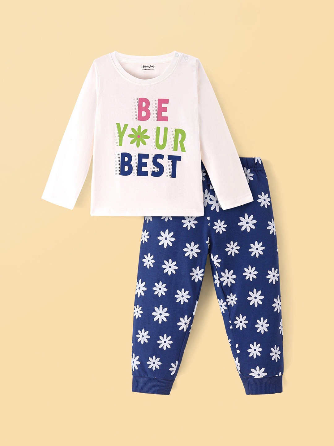 

Honeyhap Girls Pure Cotton Typography Printed Night Suit, White