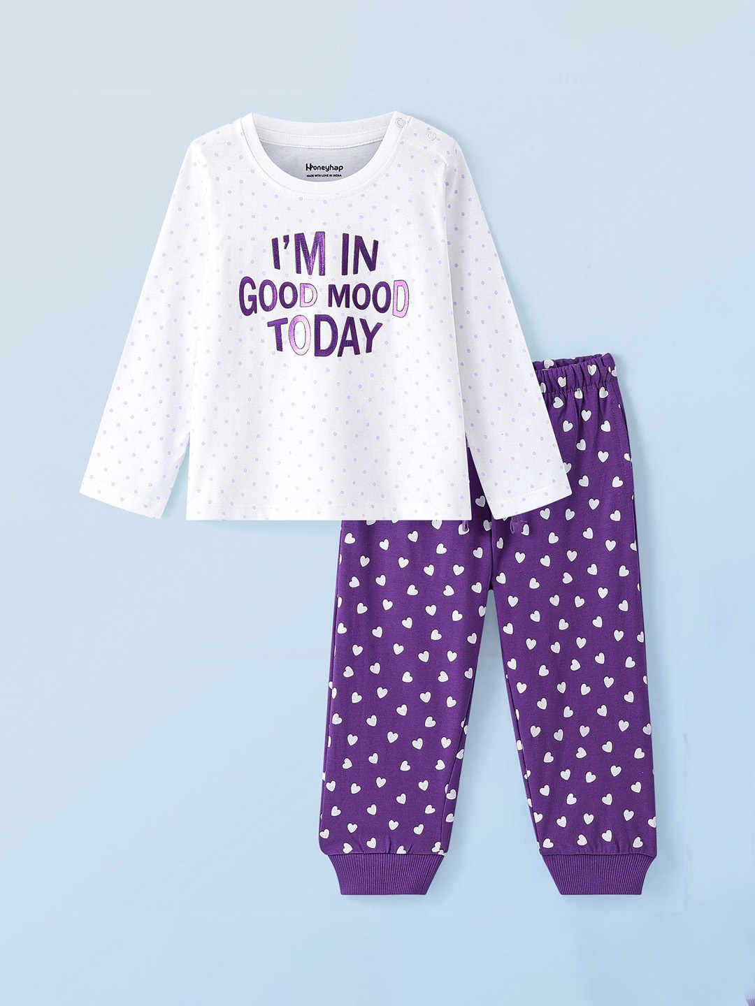 

Honeyhap Girls Typography Printed Night suit, White