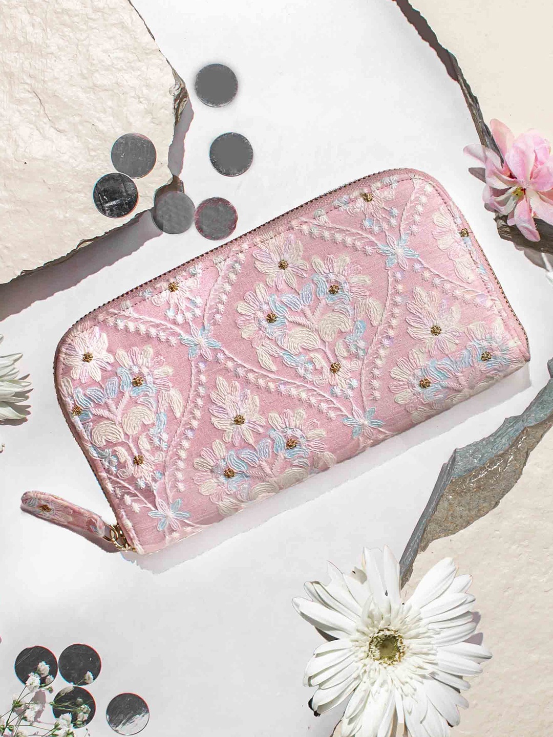 

AMYRA Women Self Design Embroidered Wallet, Pink