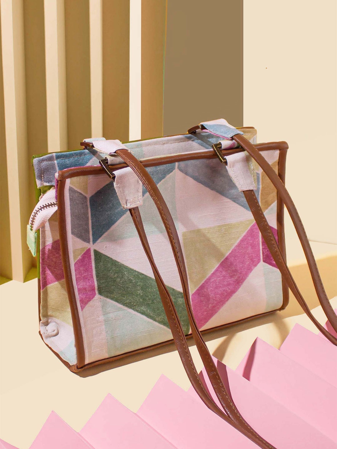 

AMYRA Women Colourblocked Structured Shoulder Bag, White