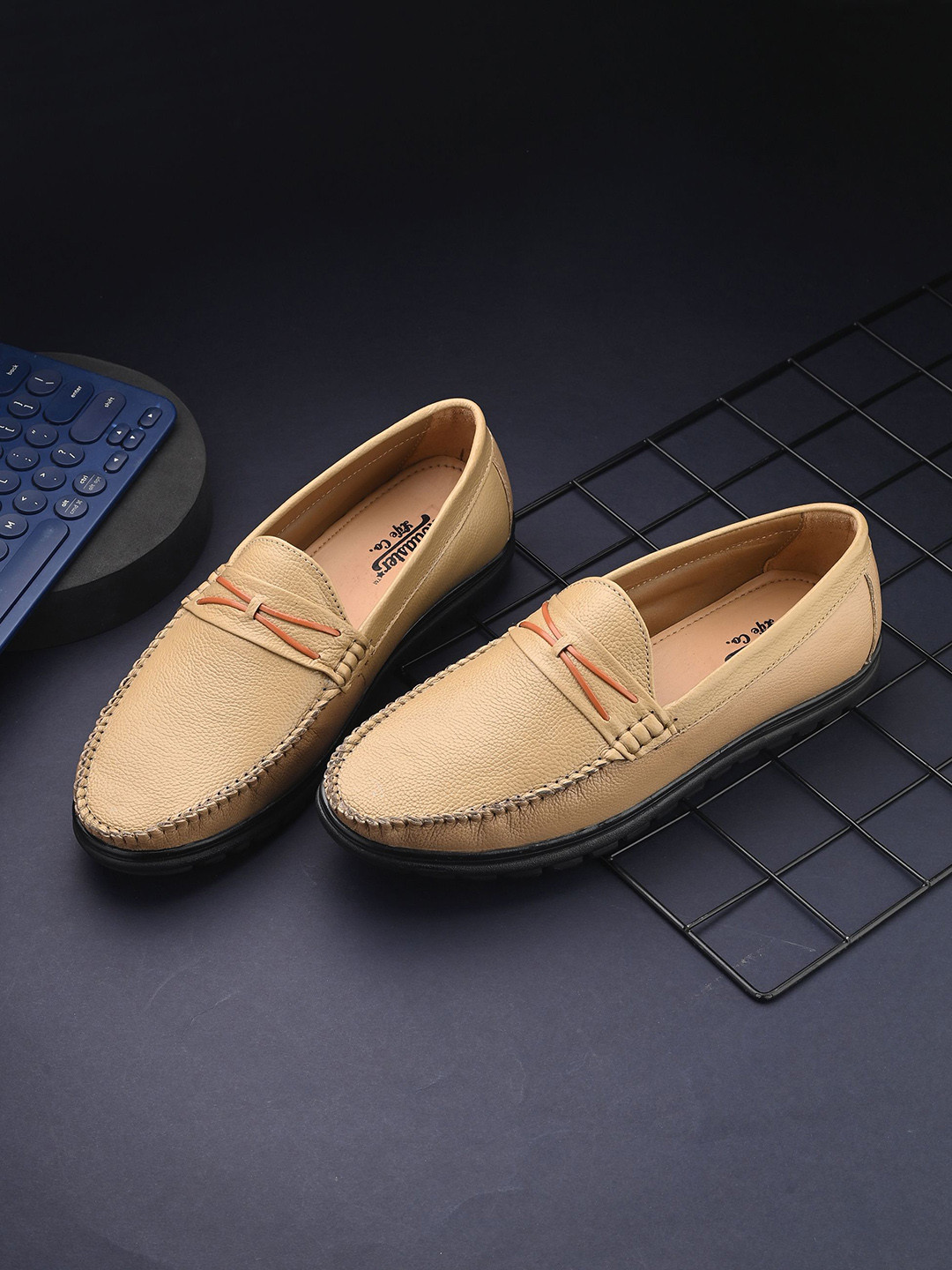 

The Roadster Lifestyle Co. Men Round Toe Casual Loafers, Tan
