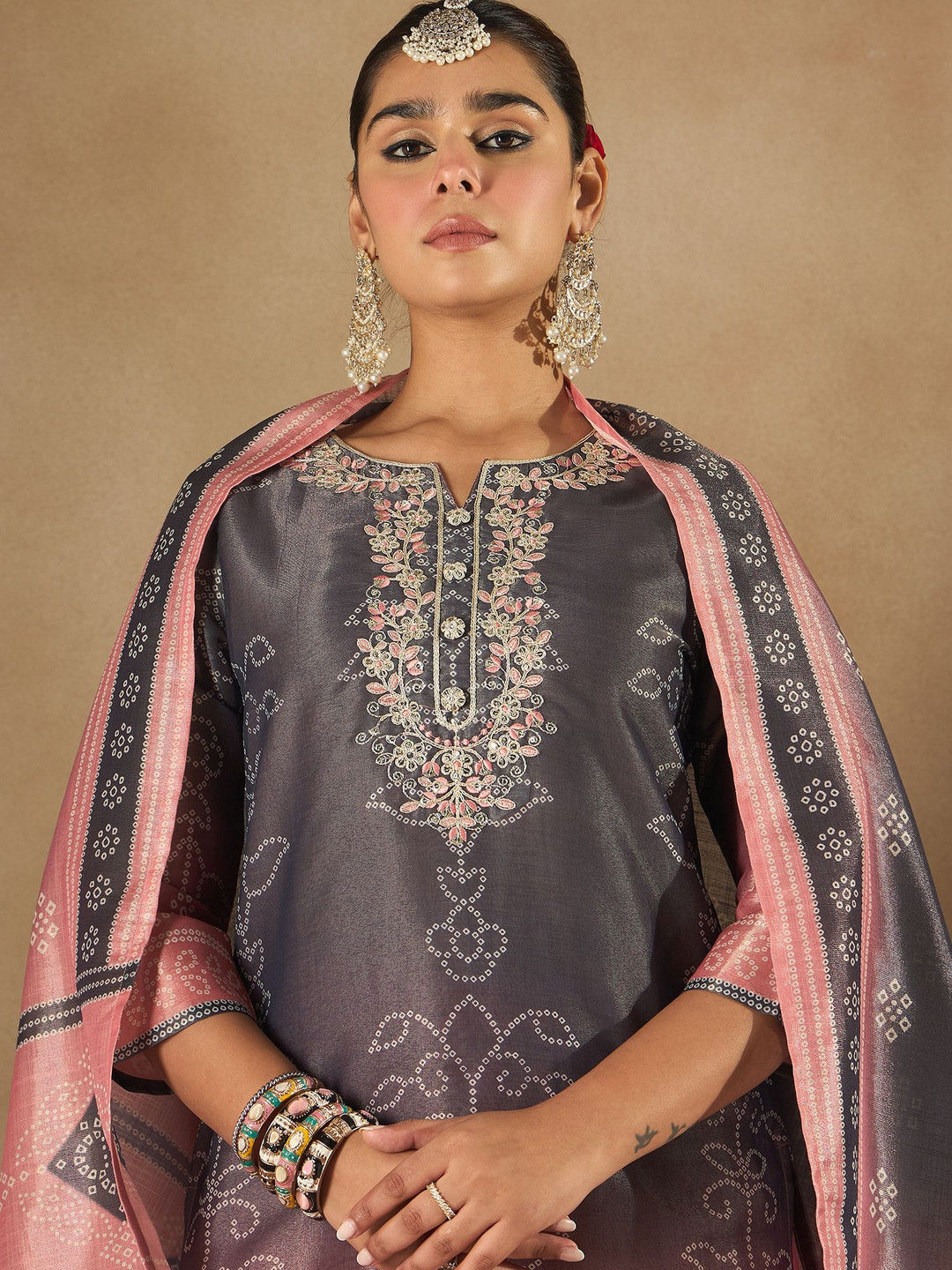 

Indo Era Floral Embroidered Embellished Notch Neck Straight Kurta with Trouser And Dupatta, Grey