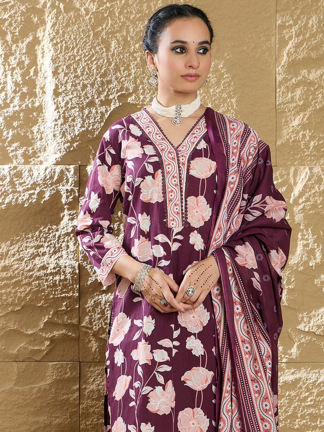 

Indo Era Floral Printed Pure Cotton V-Neck Straight Kurta With Trousers And Dupatta, Burgundy