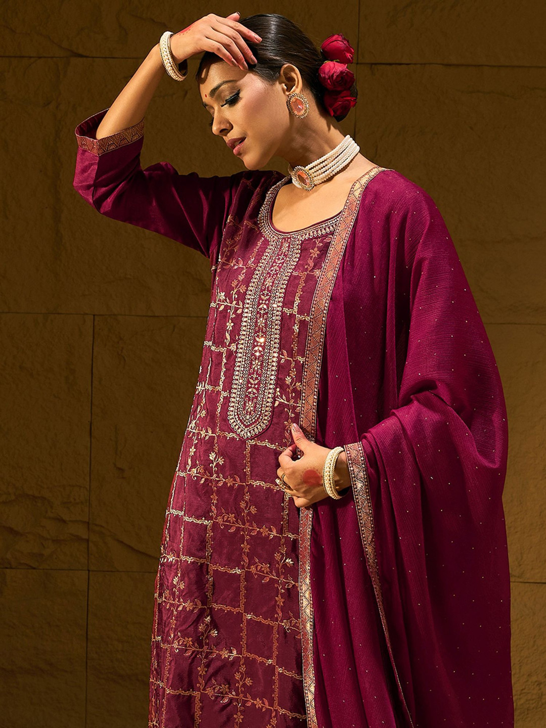 

Indo Era Floral Embroidered Straight Kurta With Trousers And Dupatta, Burgundy