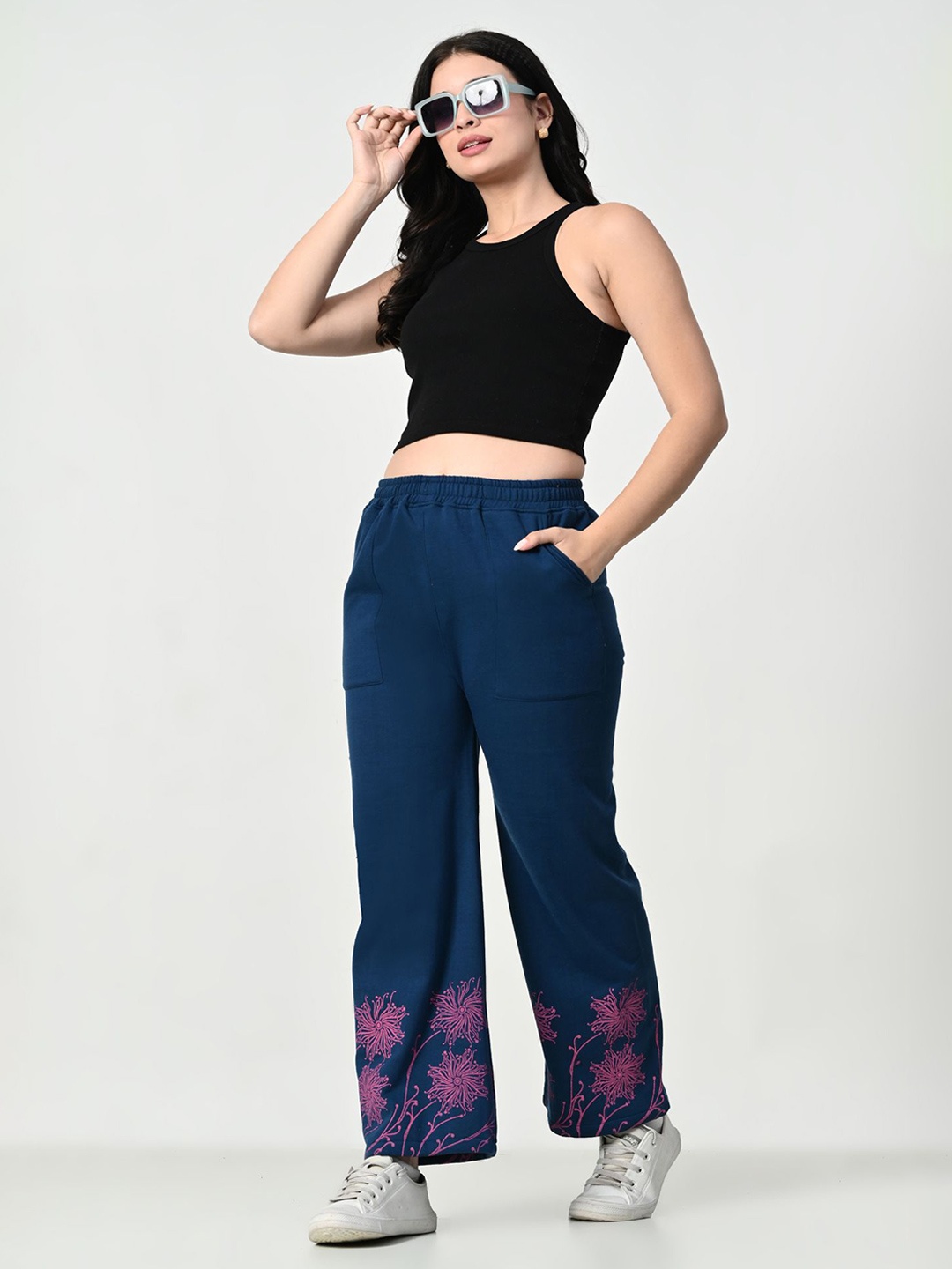 

BAESD Women Floral Printed Flared Knitted Palazzos, Navy blue