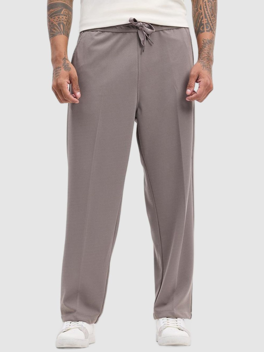 

Snitch Men Taupe Relaxed Mid-Rise Loose Fit Regular Trousers