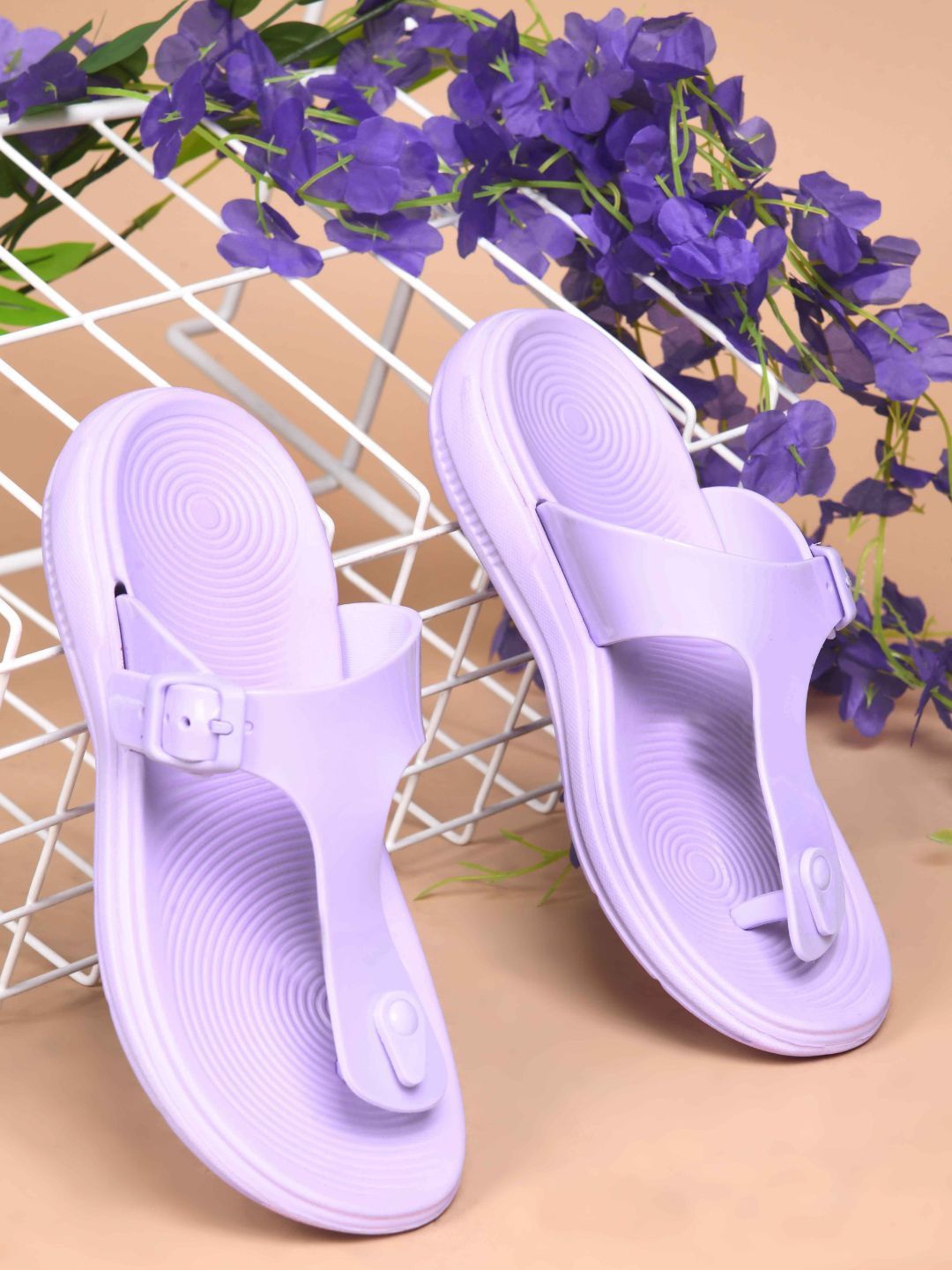 

Slipover Women Thong Flip-Flops, Lavender