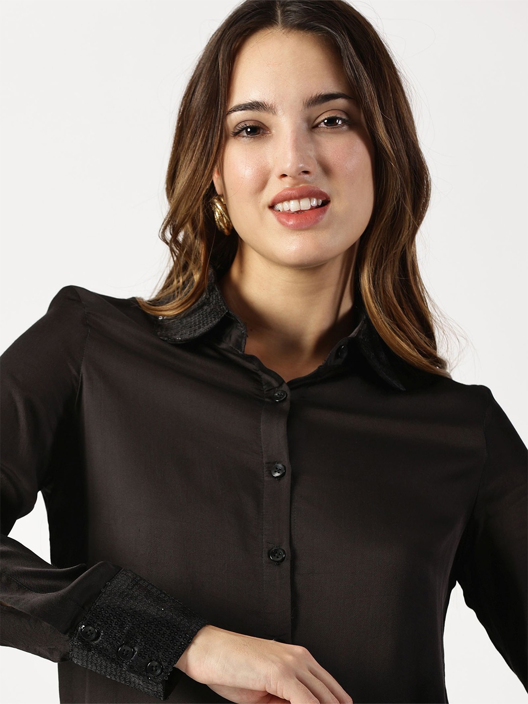 

RAVINIK Spread Collar Embellished Sequinned Satin Party Shirt, Black