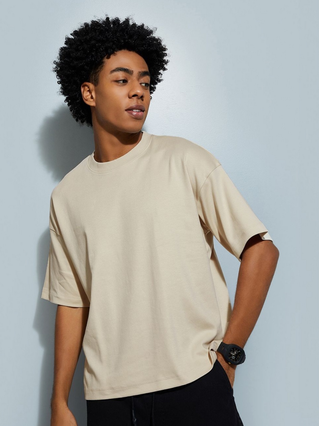 

MAX URB_N Men Solid Oversized T-shirt, Beige