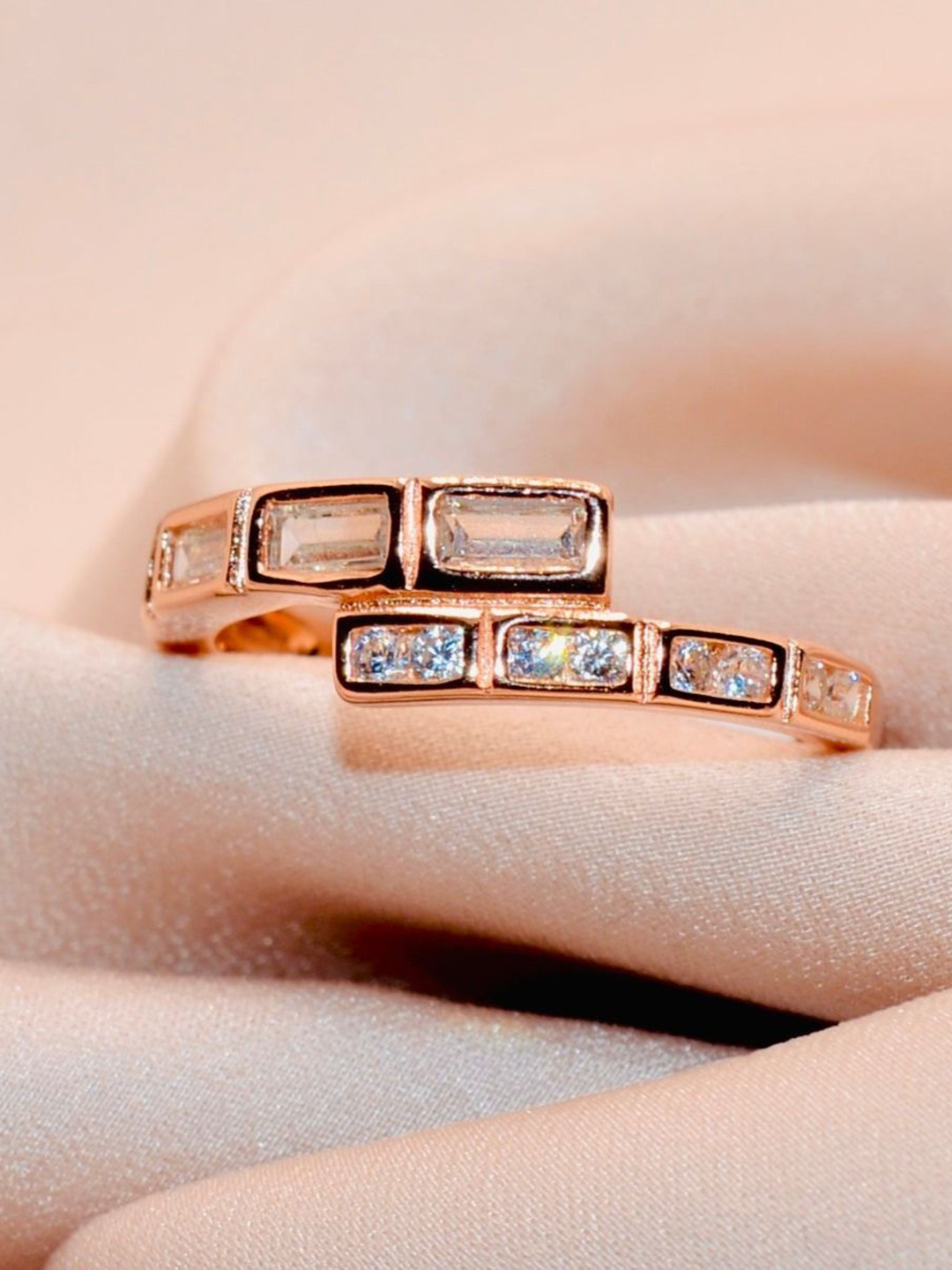 

Luxevogue Harmony 925 Sterling Silver Rose Gold-Plated Cubic Zirconia Finger Ring