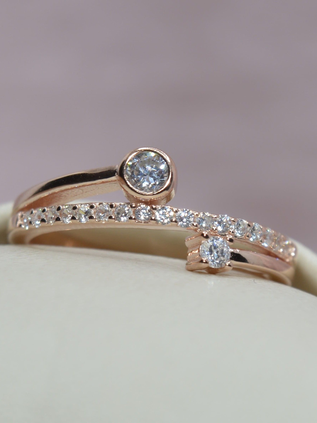 

Luxevogue 925 Sterling Silver Rose Gold-Plated CZ-Stone Studded Sparkling Trails Ring