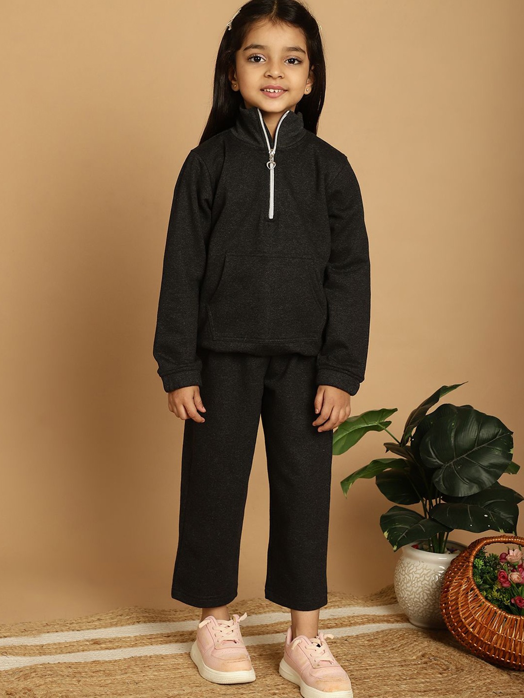 

MINI & MING Girls Polo Collar Long Sleeves Sweatshirt With Trouser, Charcoal