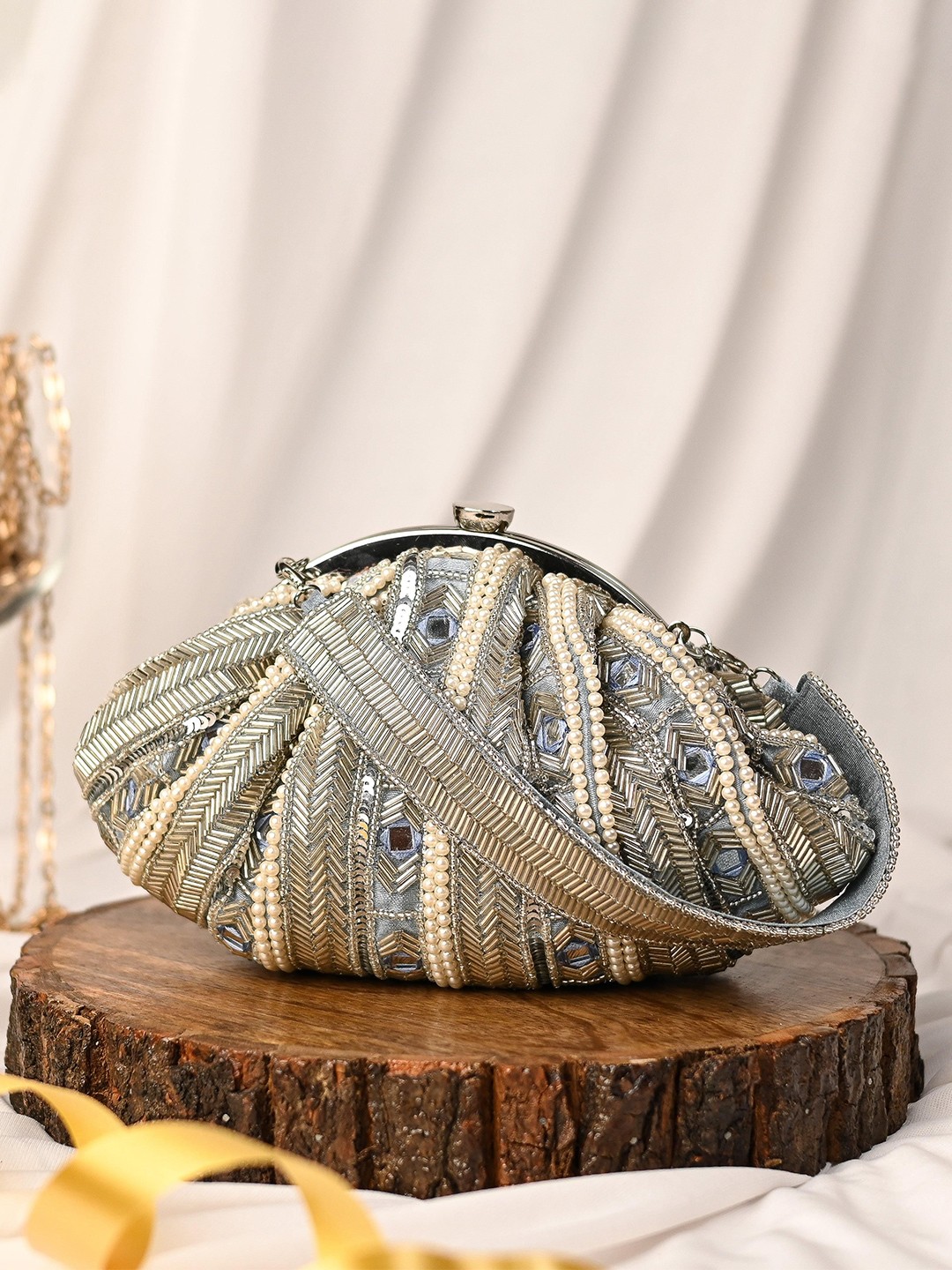 

sugarcrush Embellished Purse Clutch, Silver