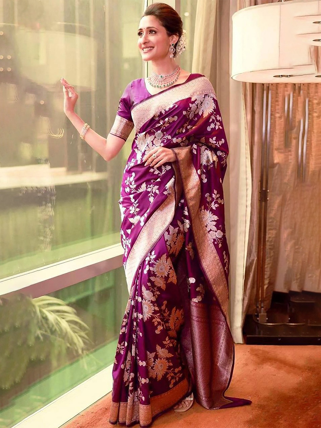 

KALINI Woven Design Zari Banarasi Saree, Purple