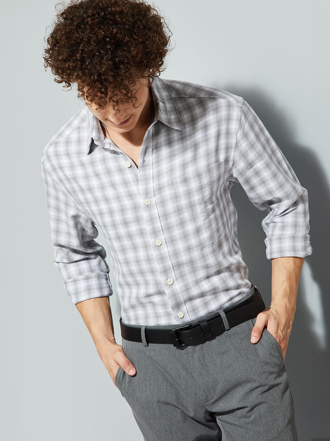 

MAX URB_N Men Checked Relaxed Fit Shirt, Grey
