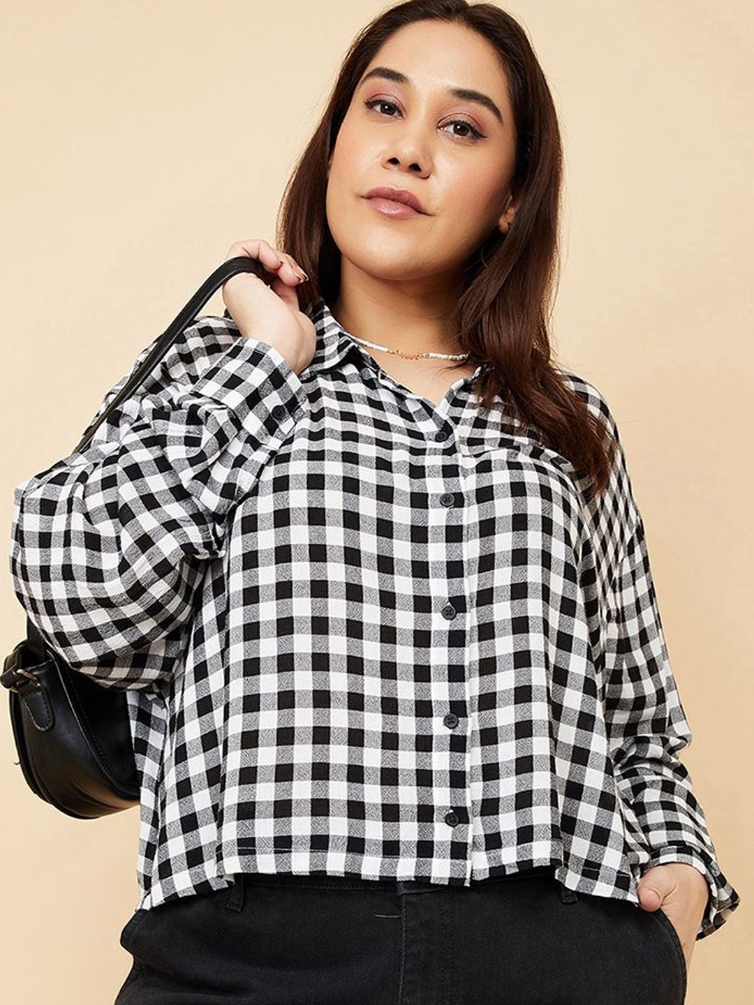 

max Women Plus Size Boxy Fit Spread Collar Gingham Checked Casual Shirt, Black