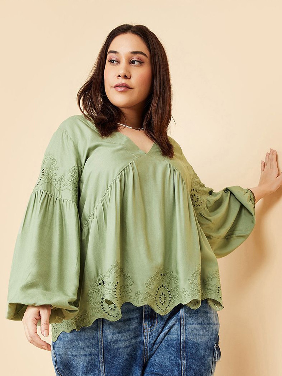 

Max Women Plus size V-Neck Empire Puff Sleeve Top, Green