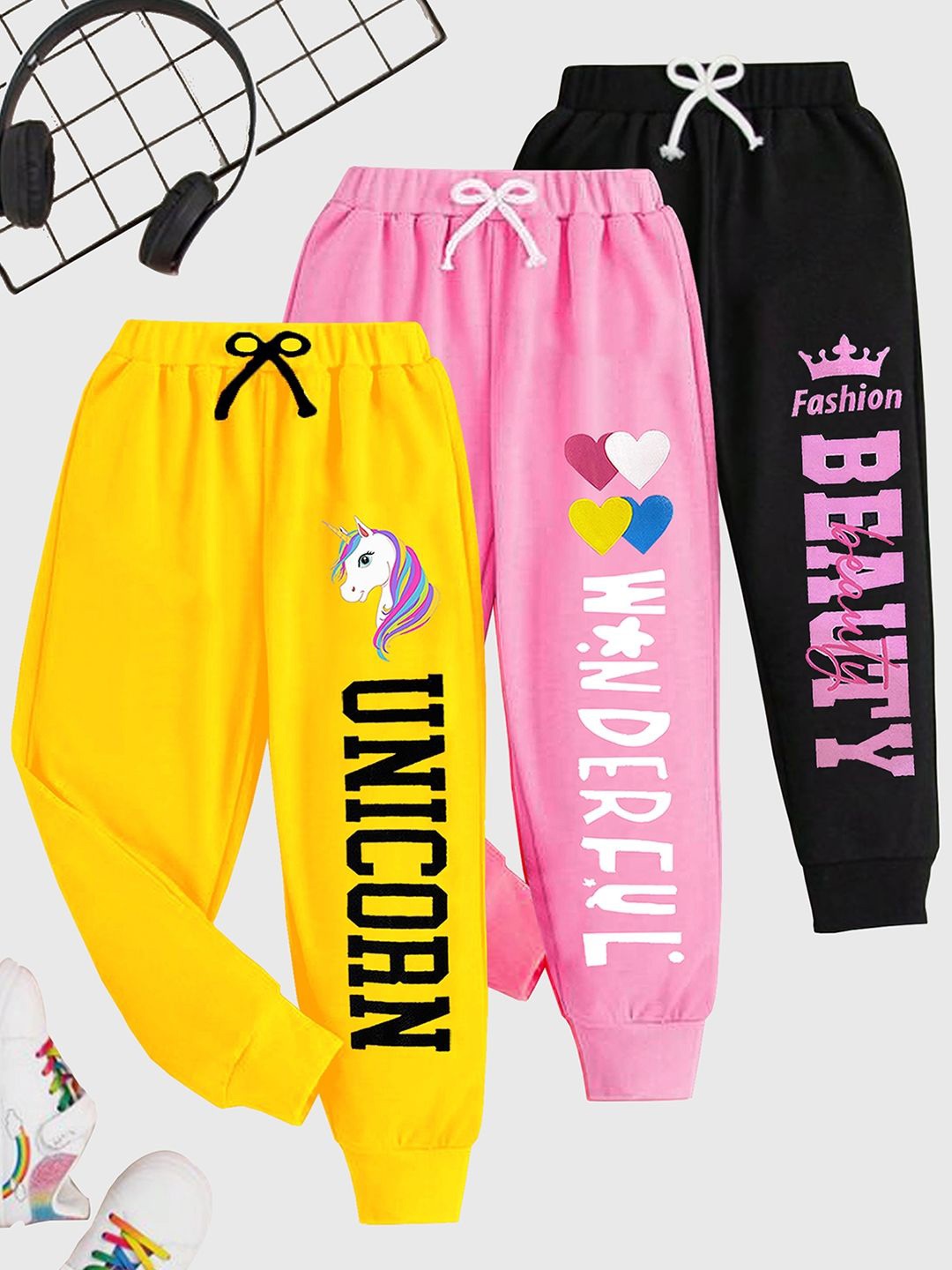 

KUCHIPOO Girls Pack Of 3 Printed Joggers, Yellow