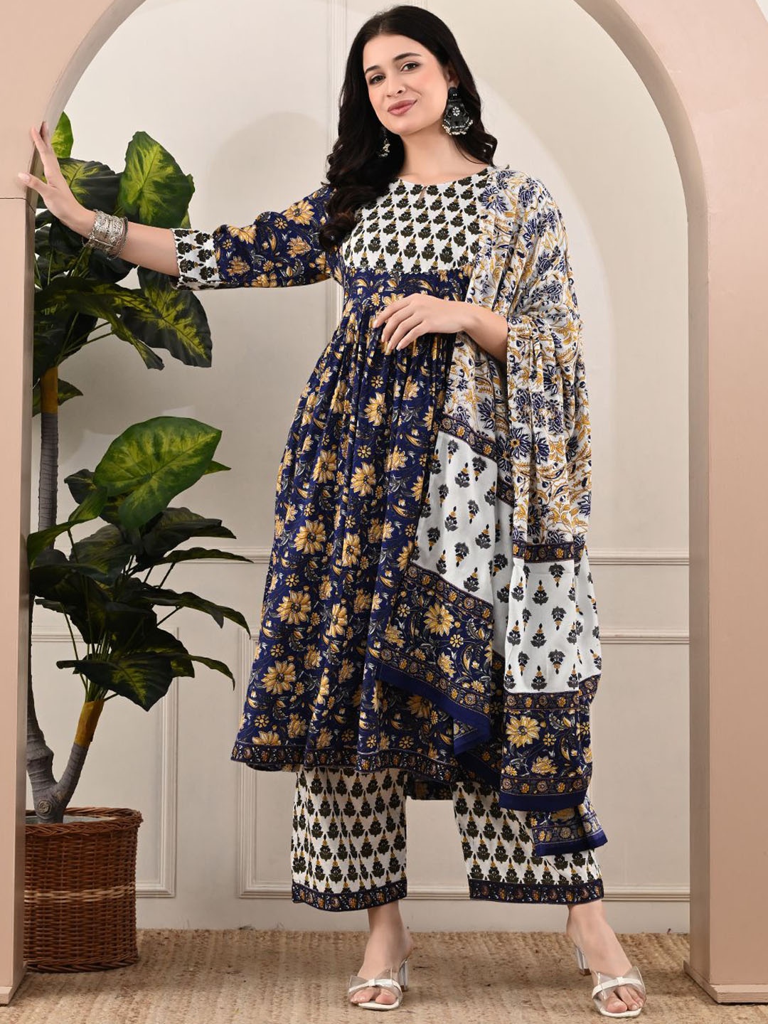 

Bunai Dhaga Floral Printed Anarkali Gotta Patti Kurta With Palazzos And Dupatta, Navy blue