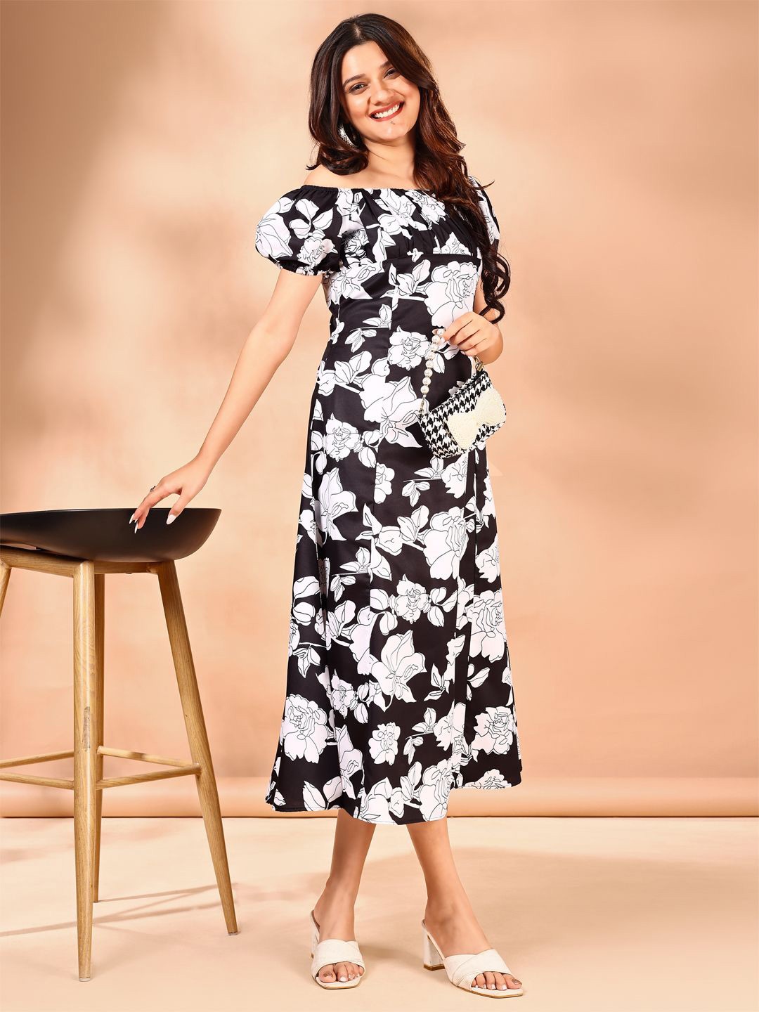 

SHINISHA Women Floral Printed Puff Sleeve A-Line Midi Dress, Black