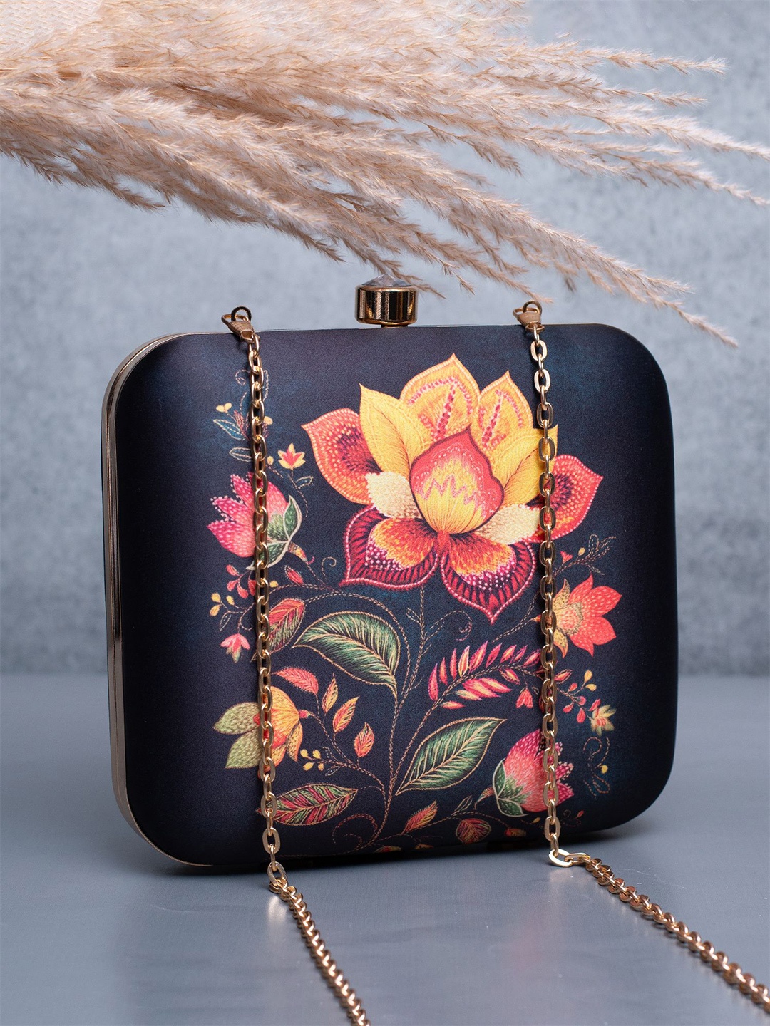 

ARTKLIM Floral Printed Box Clutch, Black