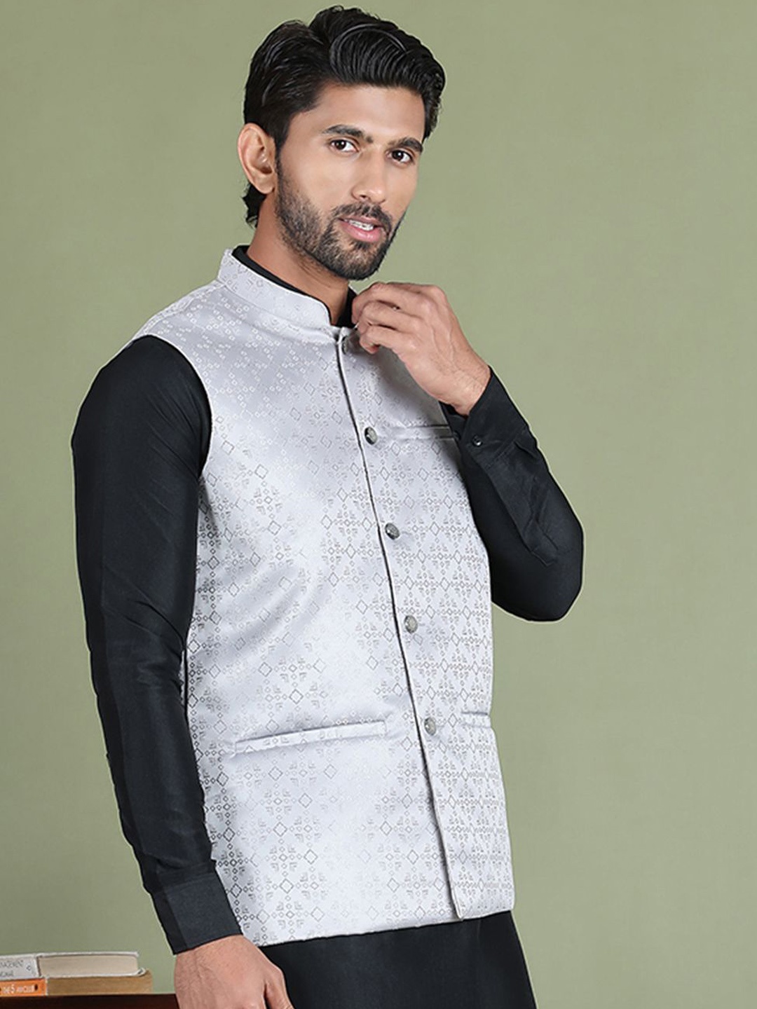

Anouk Men Woven Design Nehru Jacket, Silver