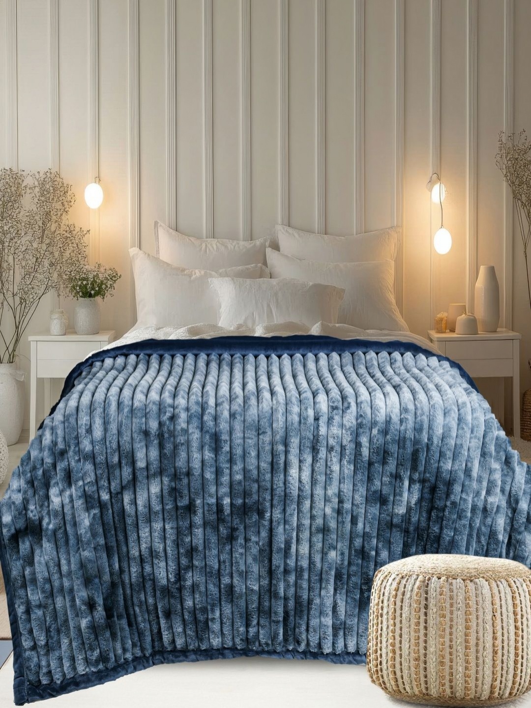 

GAPU & BALY Blue & White Abstract Fur 300 GSM Heavy Winter Double Bed Blanket