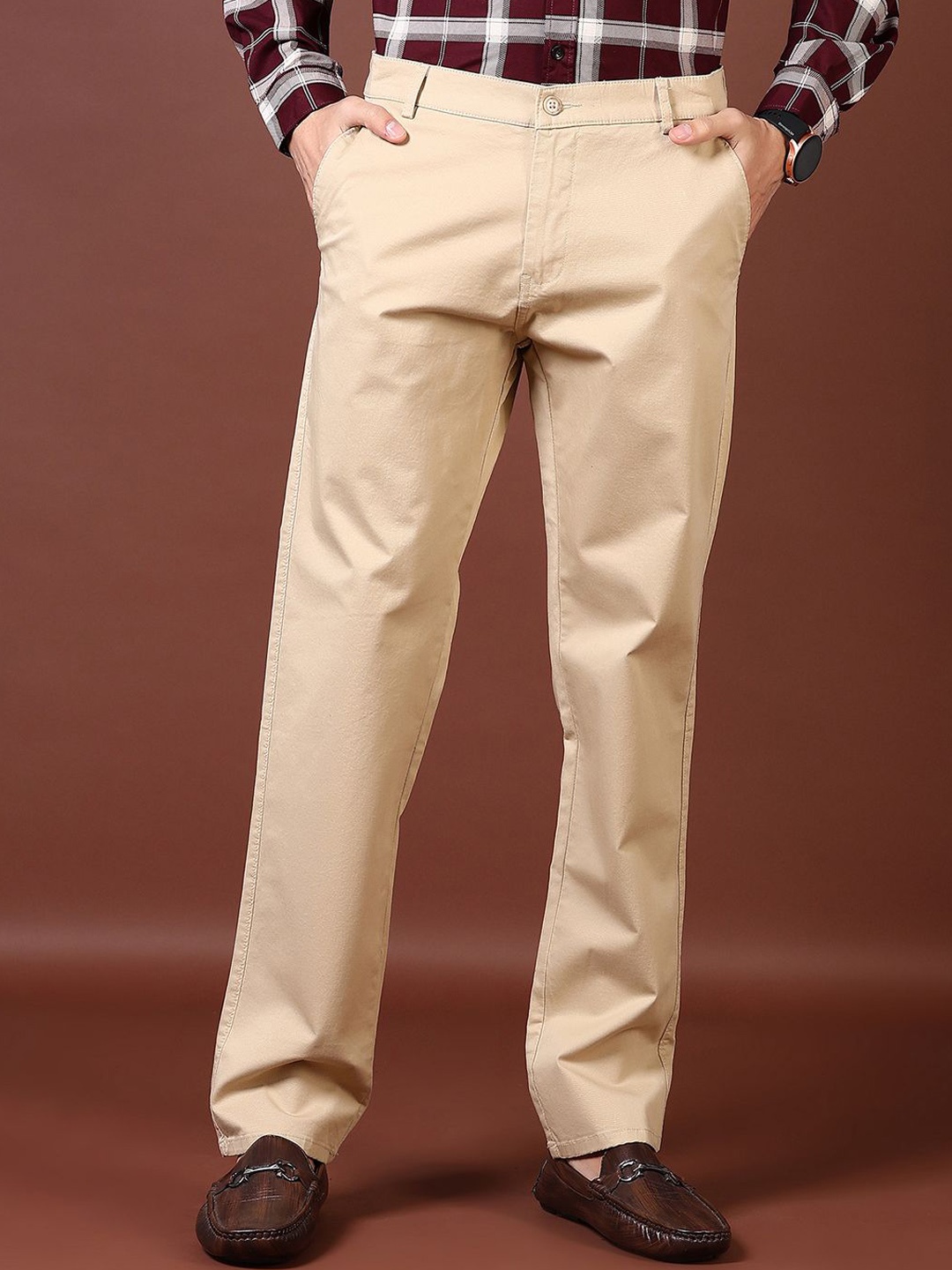 

V-Mart Men Regular Fit Cotton Chinos, Khaki