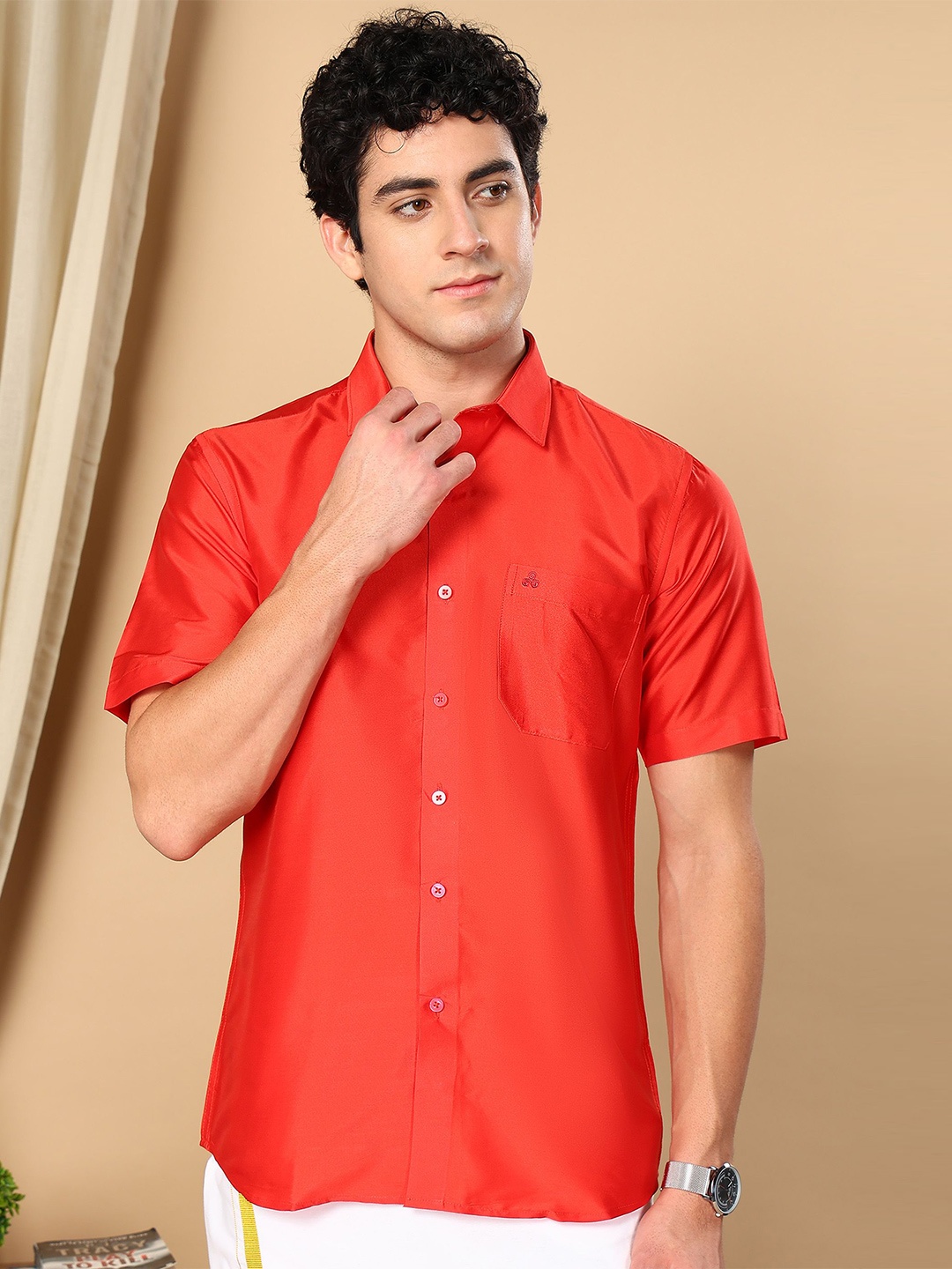 

TATTVA Men Classic Slim Fit Spread Collar Solid Casual Shirt, Red