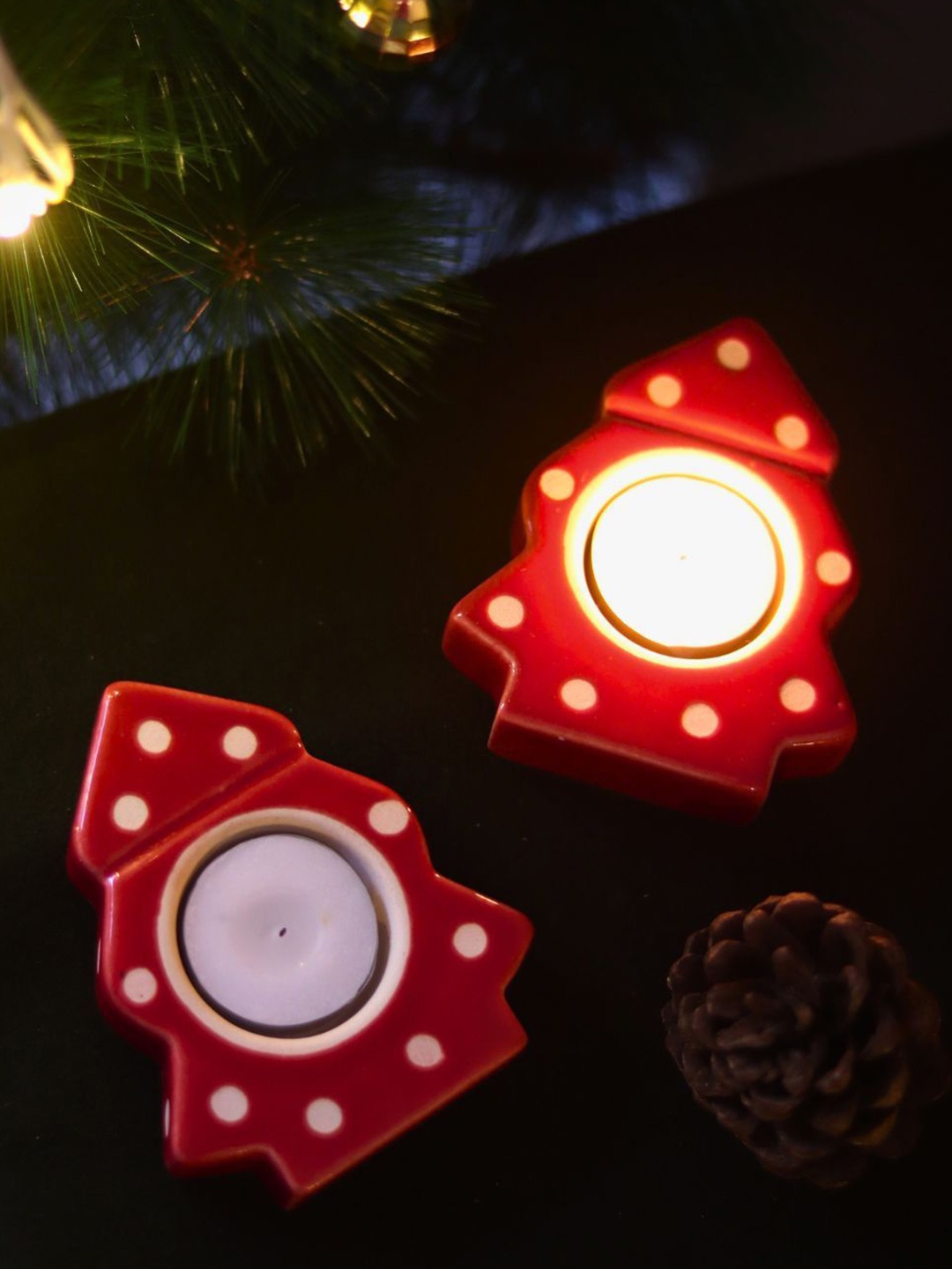 

WEAVING HOMES Red 2 Pieces Christmas Tree Tea Llight holders