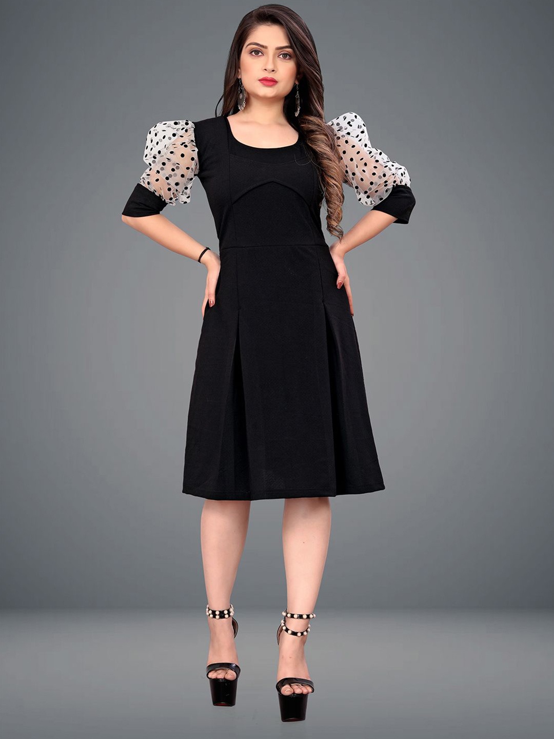 

STARWORD Women Round Neck Bodycon Knee Length Dress, Black