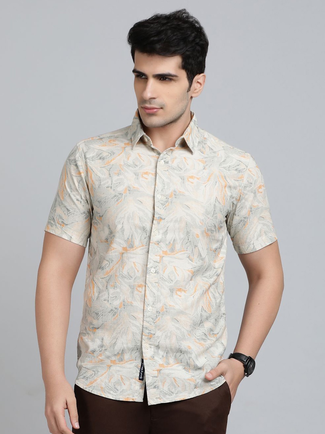 

JADE BLUE Men Slim Fit Spread Collar Floral Printed Cotton Casual Shirt, Beige