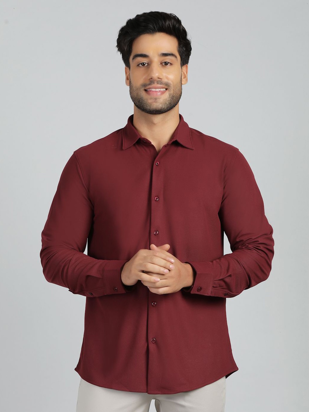

JADE BLUE Men Slim Fit Spread Collar Solid Casual Shirt, Maroon