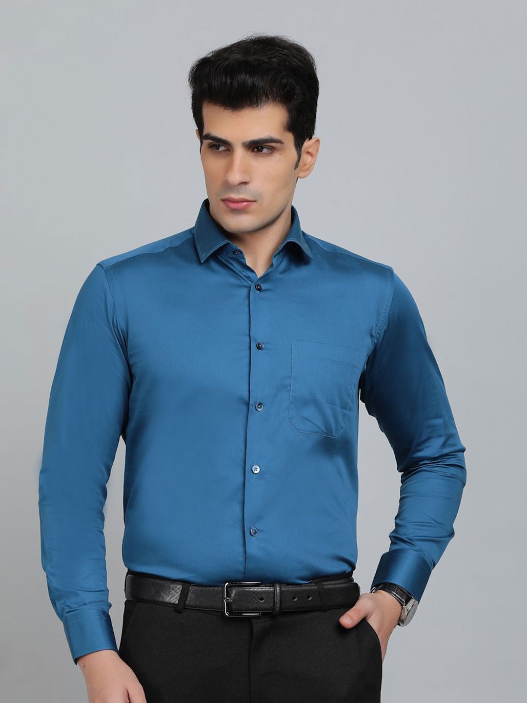 

METAL Men Slim Fit Spread Collar Solid Cotton Formal Shirt, Blue