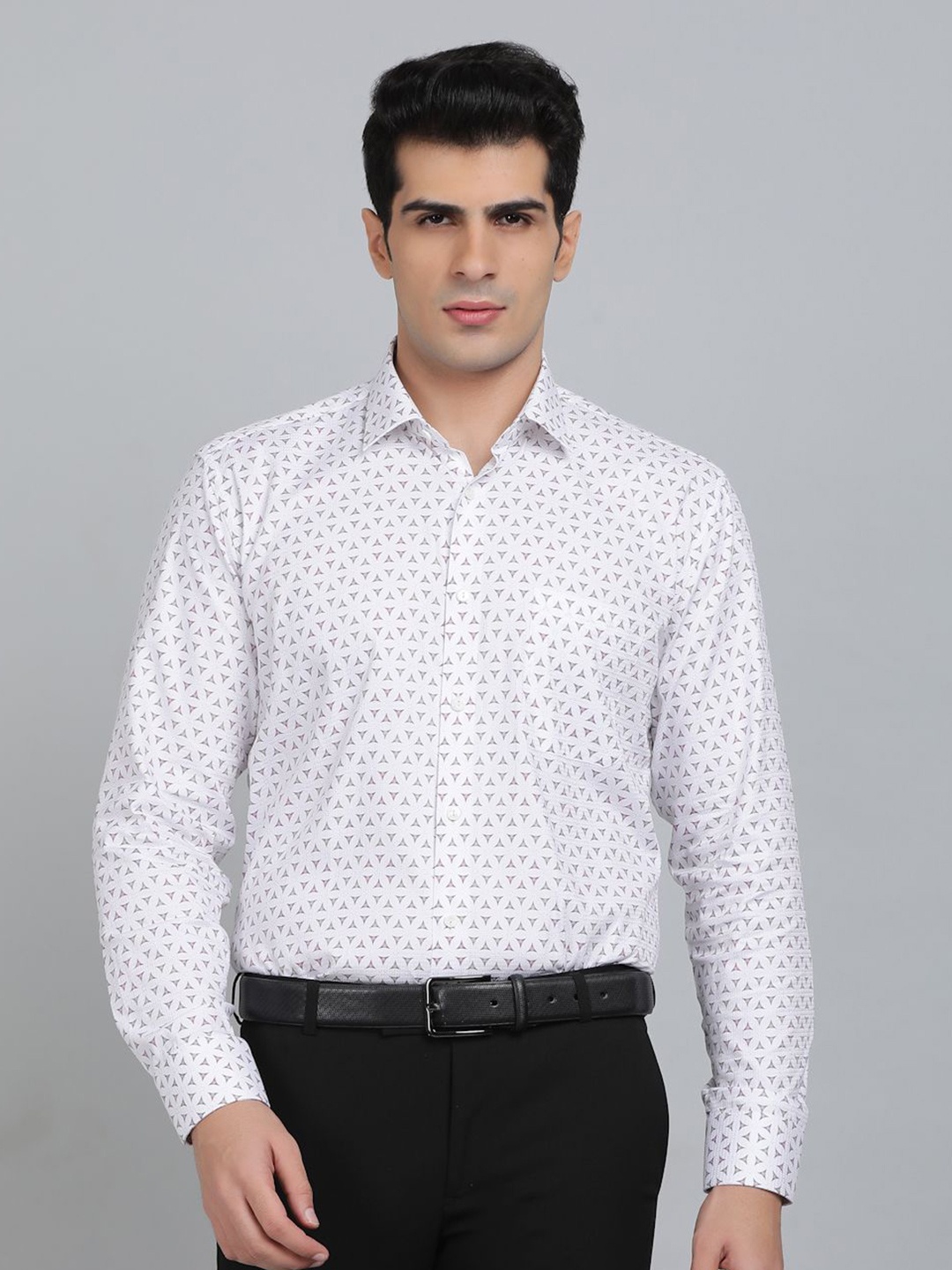 

JADE BLUE Men Spread Collar Geometric Printed Cotton Formal Shirt, White
