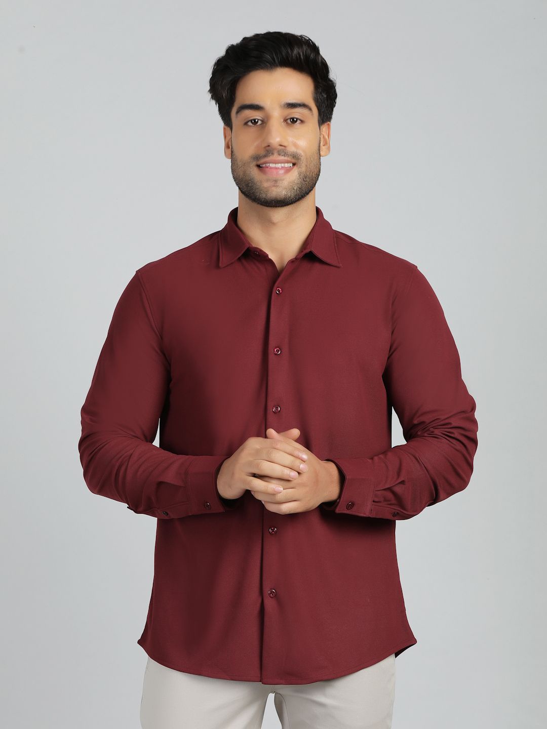 

JADE BLUE Men Slim Fit Spread Collar Solid Casual Shirt, Maroon