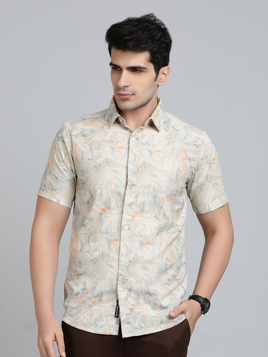 

JADE BLUE Men Slim Fit Spread Collar Floral Printed Cotton Casual Shirt, Beige