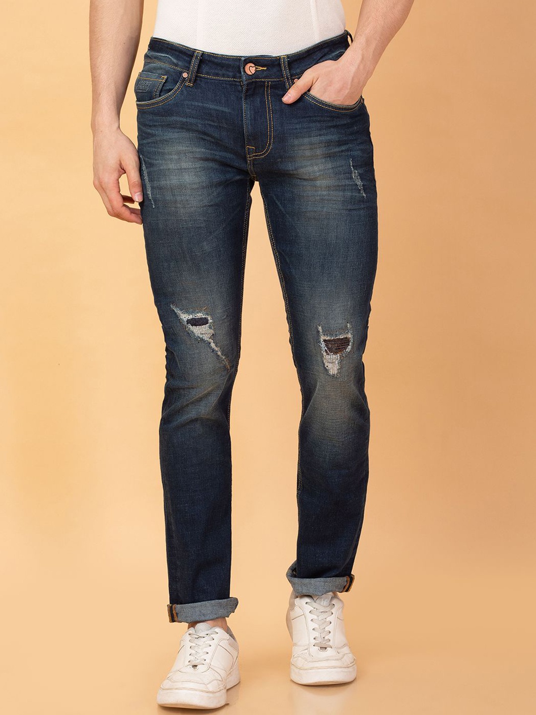 

Being Human Men Slim Fit Mildly Distressed Heavy Fade Stretchable Jeans, Blue