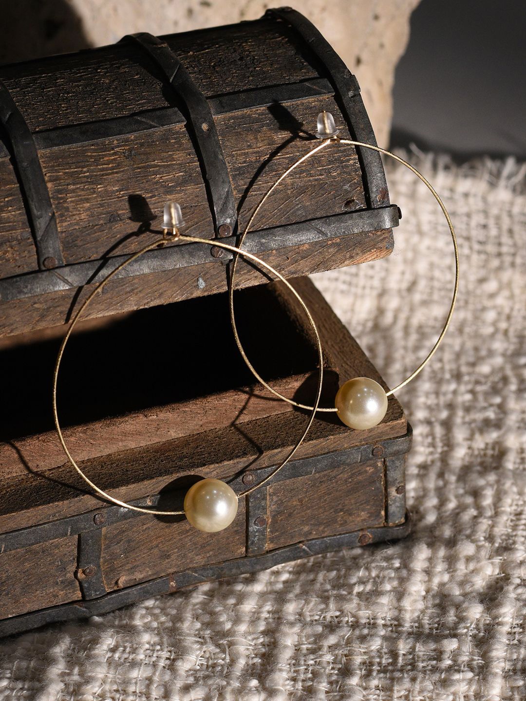 

XPNSV Gold-Plated Pearl Beaded Circular Hoop Earrings