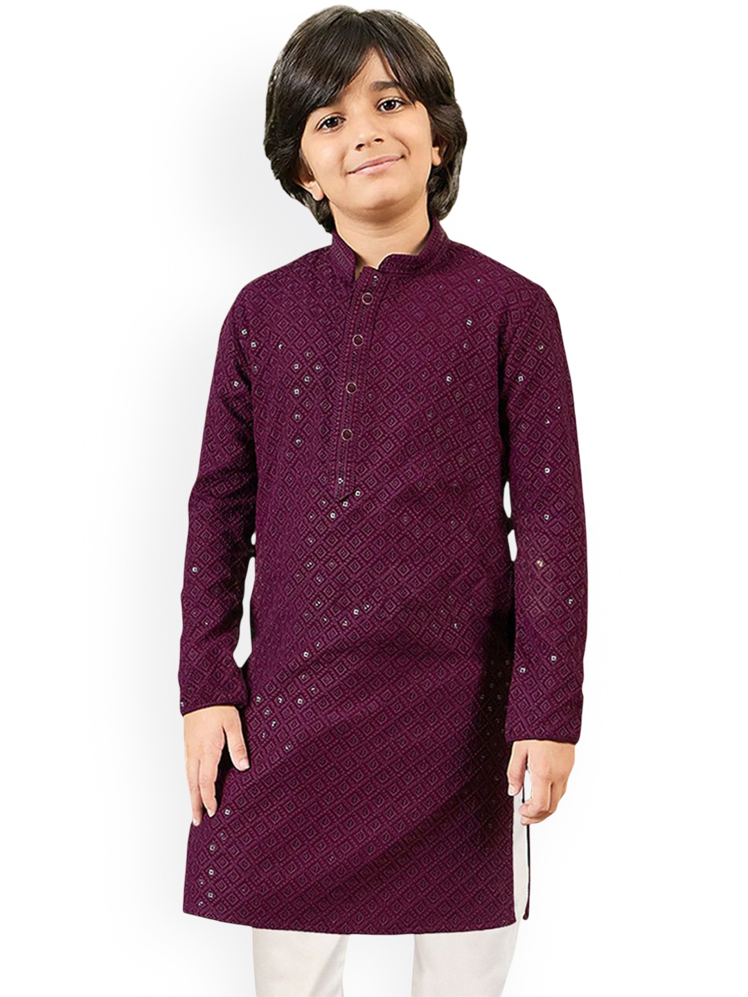 

SG YUVRAJ Boys Woven Design Embroidered Sequinned Mandarin Collar Kurta, Purple